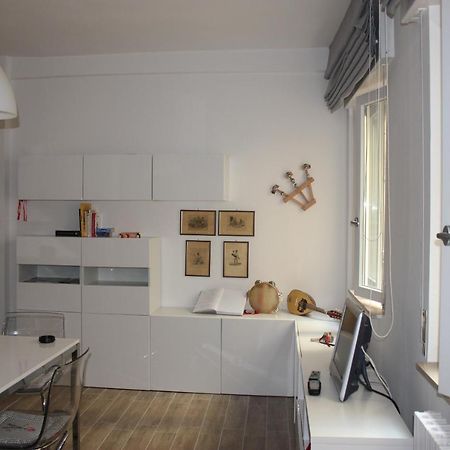 A Casa E Pepe Lovely Flat In The Heart Of Naples. ภายนอก รูปภาพ