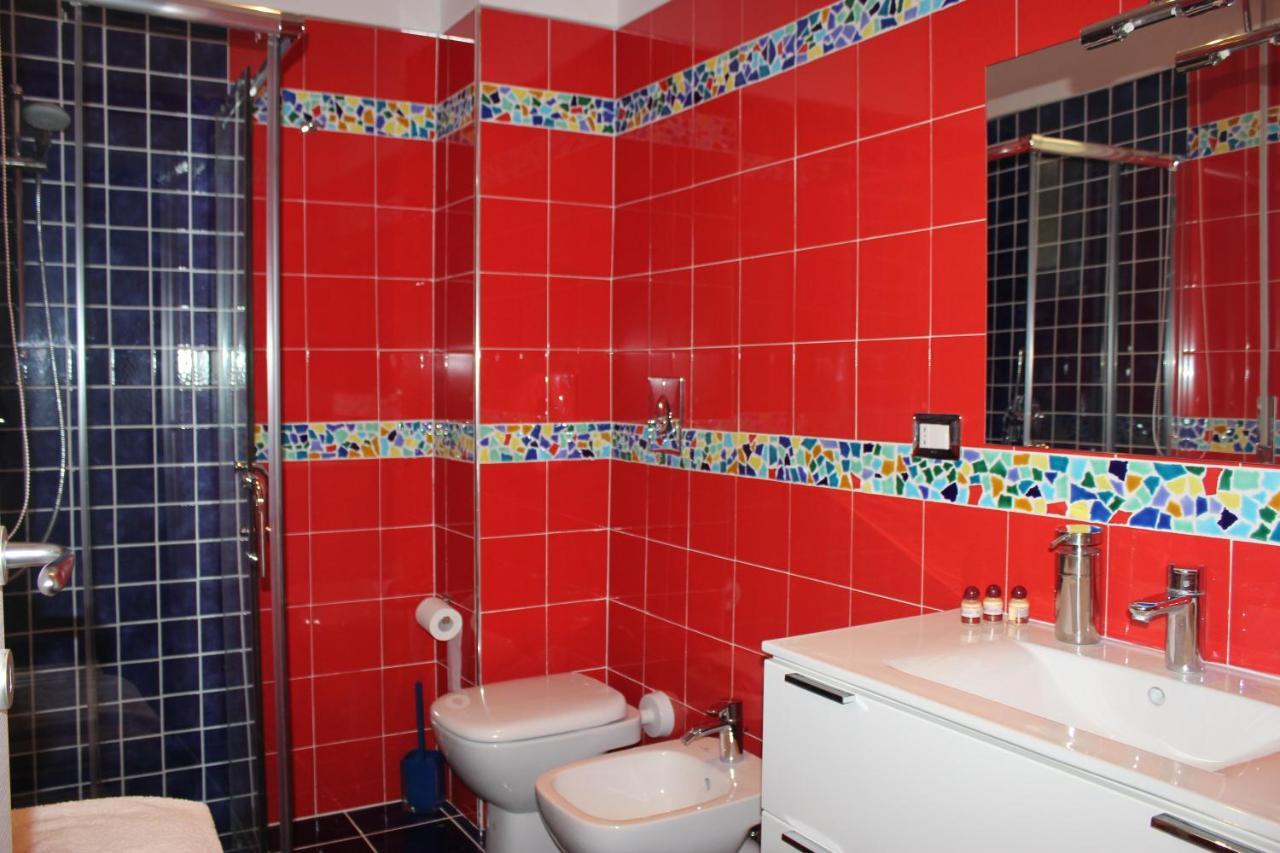 A Casa E Pepe Lovely Flat In The Heart Of Naples. ภายนอก รูปภาพ