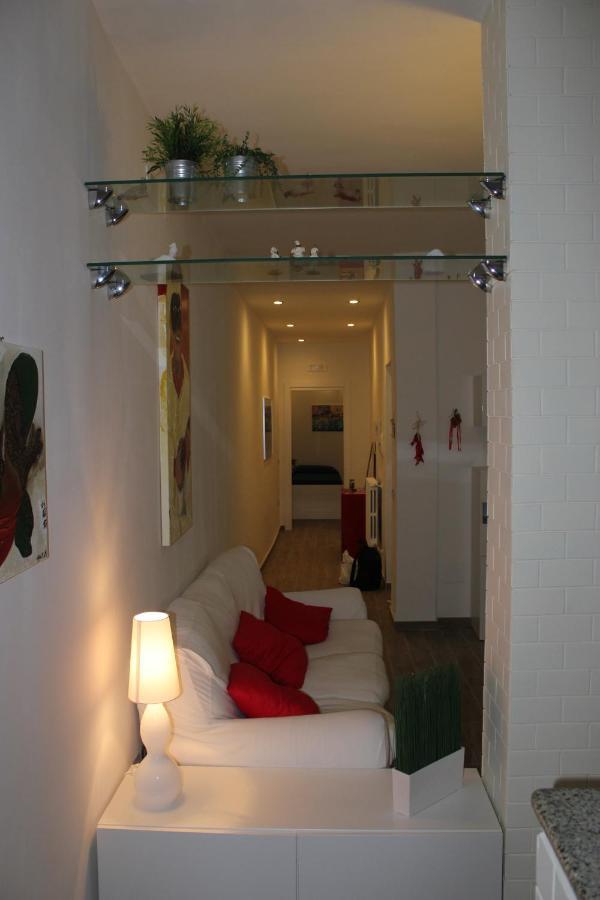 A Casa E Pepe Lovely Flat In The Heart Of Naples. ภายนอก รูปภาพ